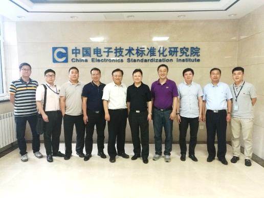 赣锋锂业董事长_赣锋锂业(2)